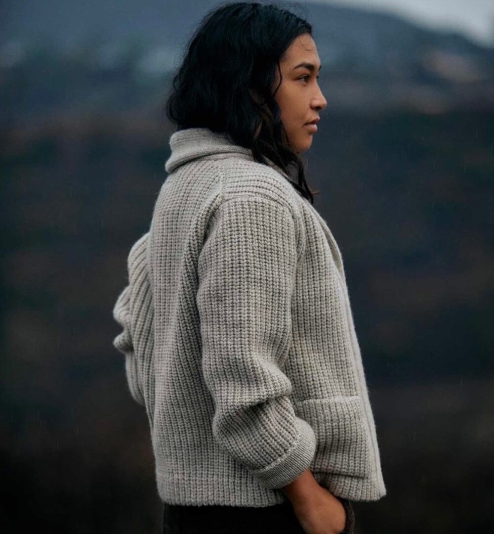 Imogene + Willie Clara Cardigan 100% Wool Chunky Sweater in "Heather Oat" Size M